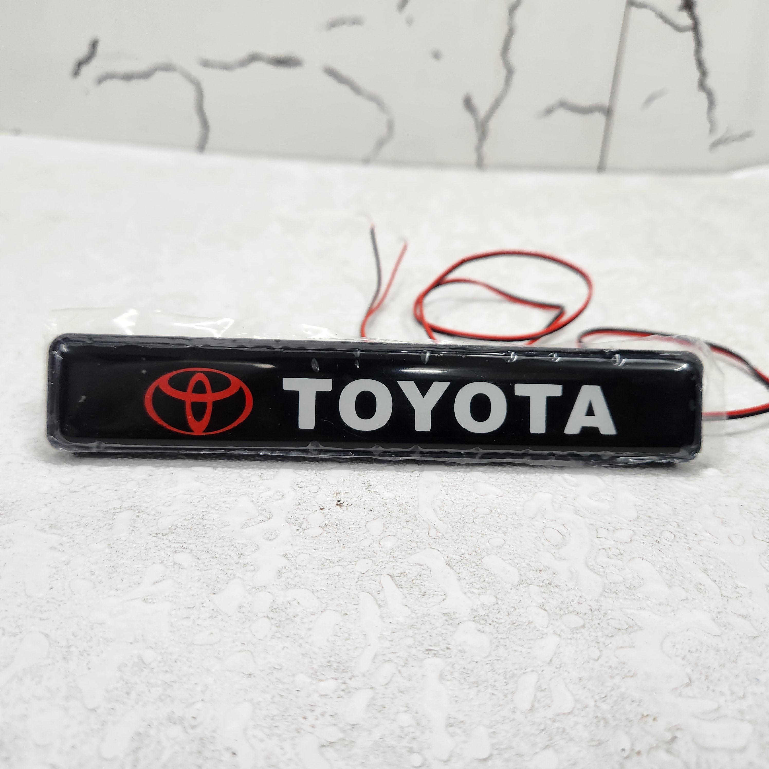 Car Grille LED Logo Light Badge