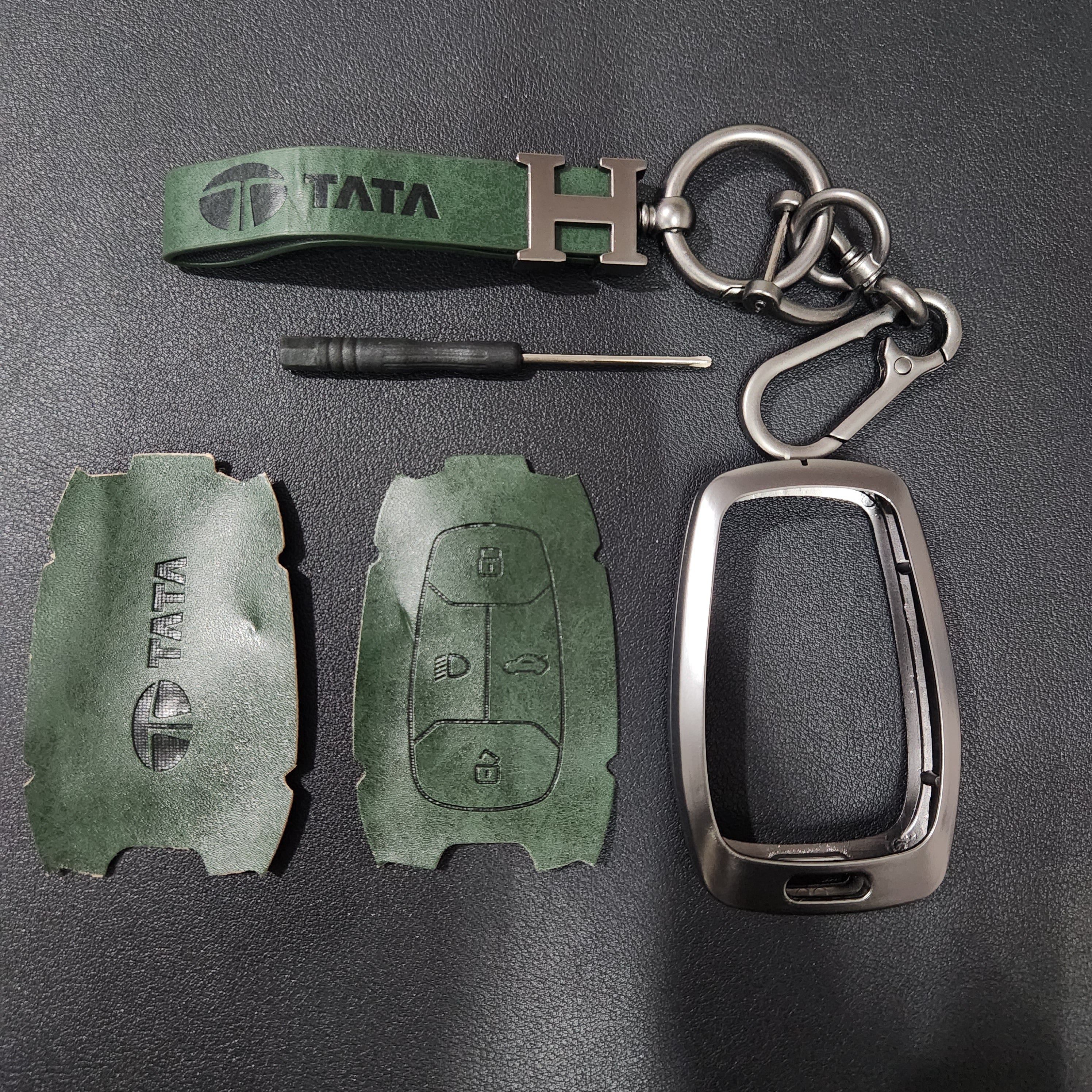 Tata Harrier/Nexon/Safari/Altroz New Key Luxury Metal Alloy Leather Keycase with Holder & Rope Chain